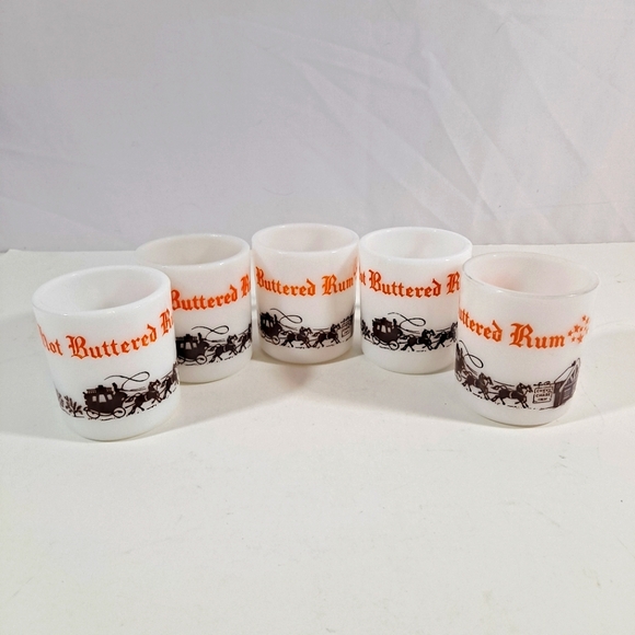 Vintage Hazel Atlas Milk Glass Mugs Buttered Rum Chevy Chase Inn Set Of 5 - Picture 1 of 11